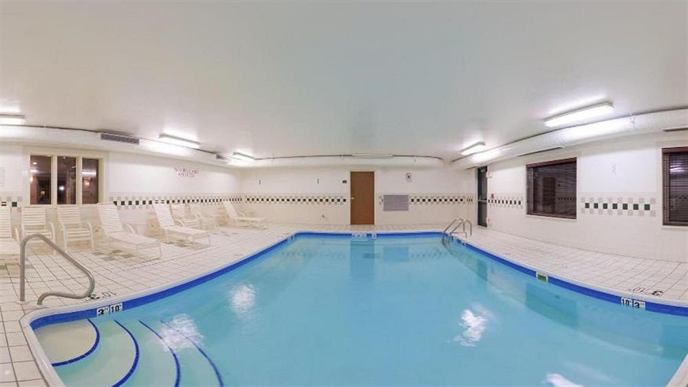 Holiday Inn Express Chicago Northwest-Vernon Hills By Ihg Kültér fotó