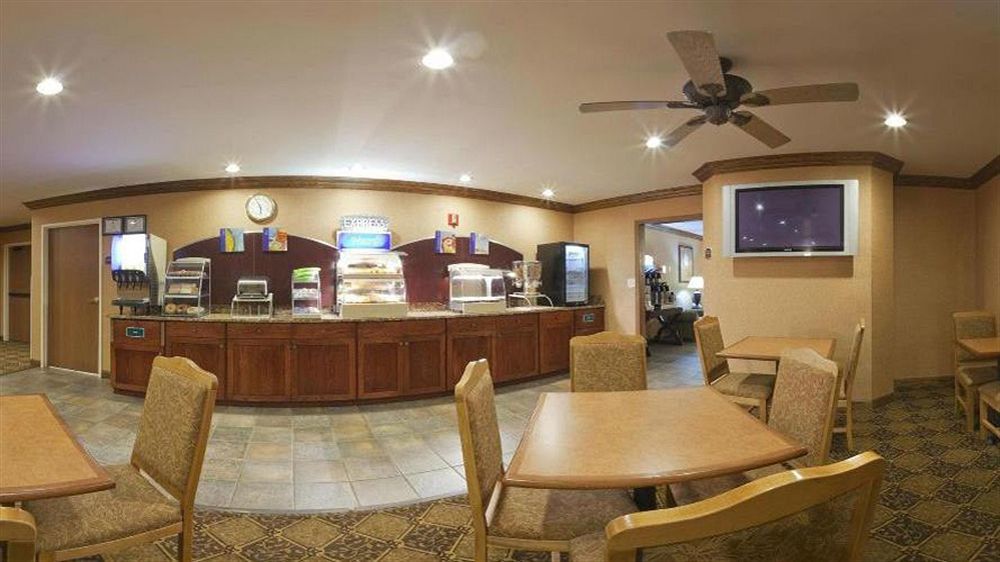 Holiday Inn Express Chicago Northwest-Vernon Hills By Ihg Kültér fotó