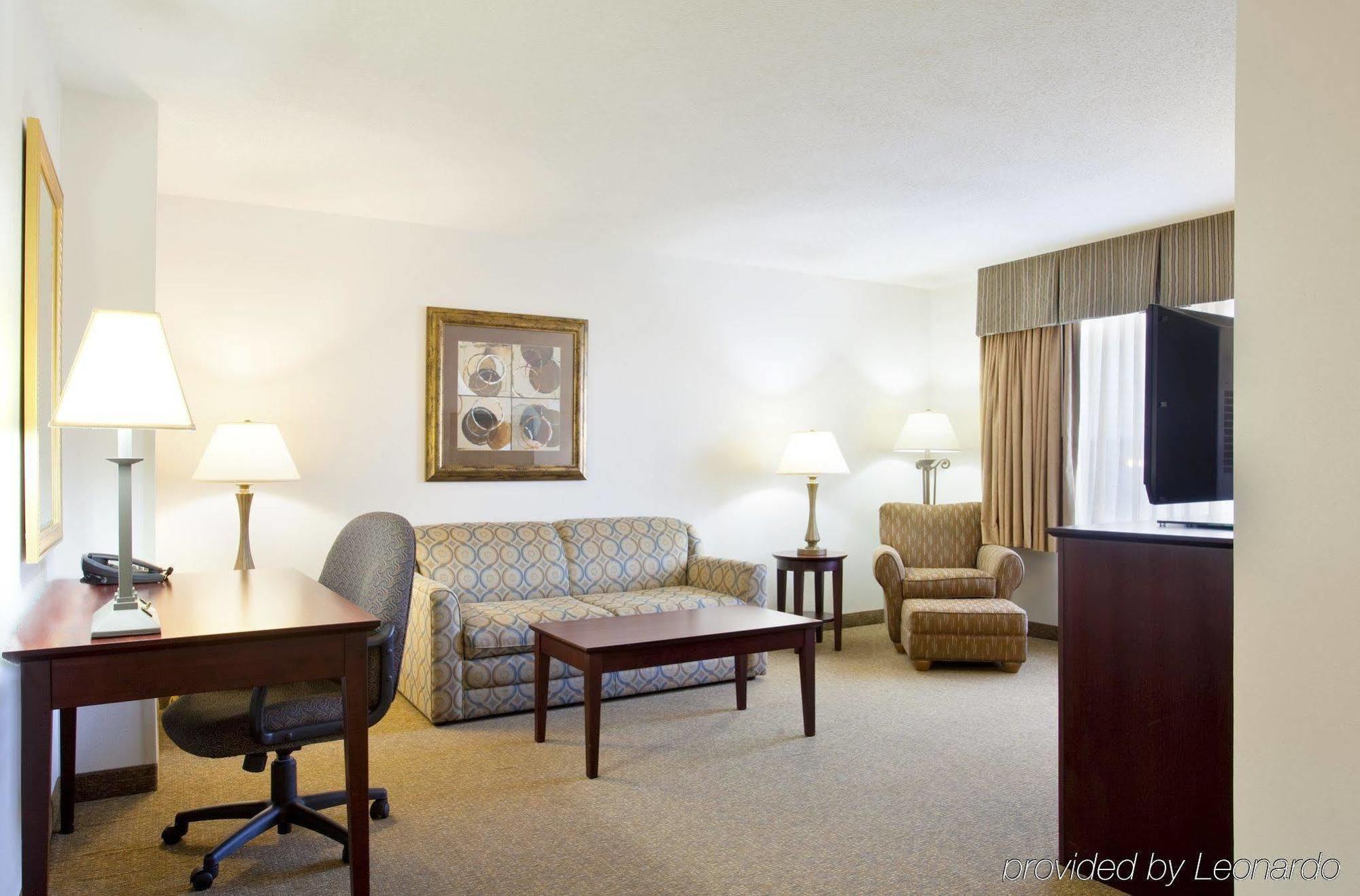 Holiday Inn Express Chicago Northwest-Vernon Hills By Ihg Szoba fotó