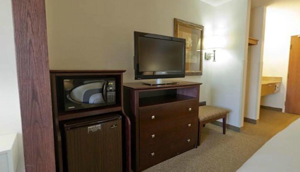 Holiday Inn Express Chicago Northwest-Vernon Hills By Ihg Kültér fotó